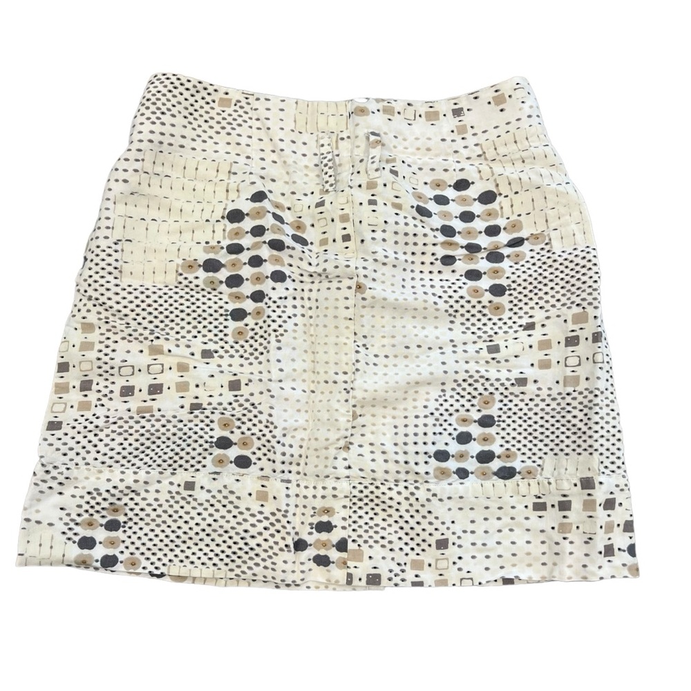 2/$15Sandro Studio 6 cream w/ geometric pattern short skirt zip button beltloops